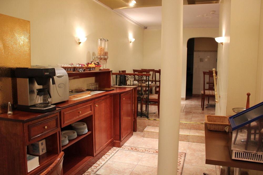 Hotel Métropol 3*